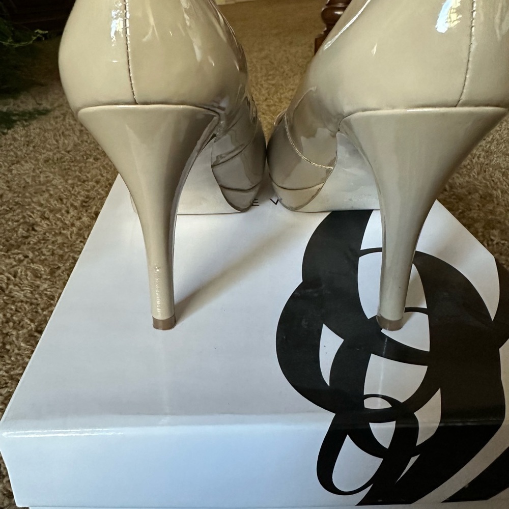 Nude Pumps - image 3